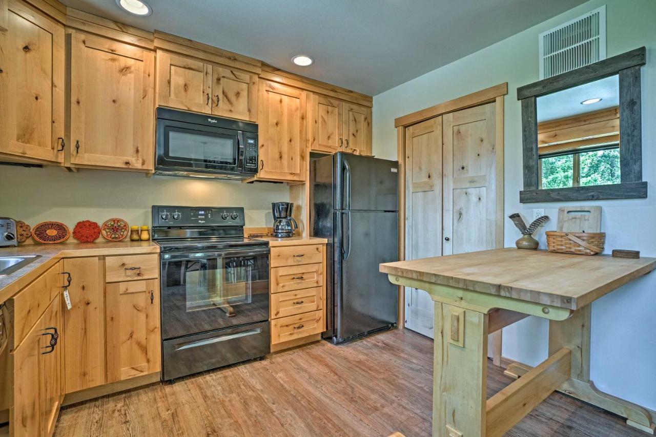 Private Leavenworth Cabin With Mtn Views And Fire Pit Exterior foto